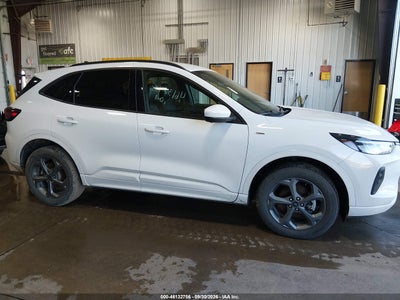 2023 FORD ESCAPE 13