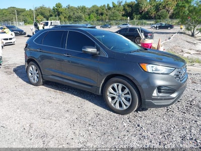 2020 Ford Edge Titanium
