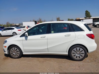 MERCEDES-BENZ B 250E