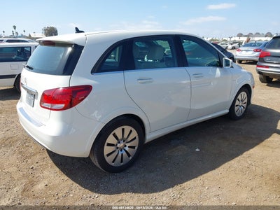 MERCEDES-BENZ B 250E