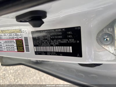 2021 TOYOTA HIGHLANDER 9