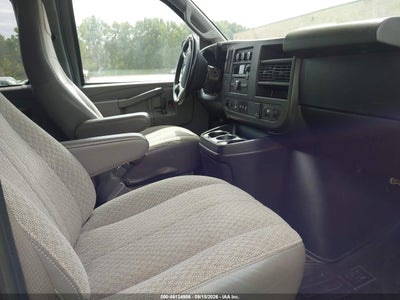 2017 CHEVROLET EXPRESS 3500 5