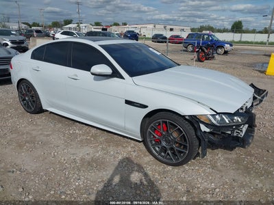 JAGUAR XE