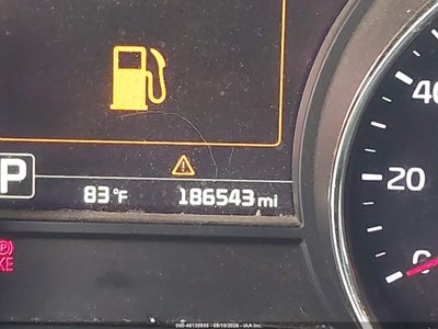 2016 KIA SEDONA 15