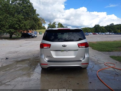 2016 KIA SEDONA 16