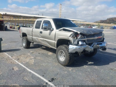 CHEVROLET SILVERADO 1500 2003 VIN 1GCEK19T83E108585