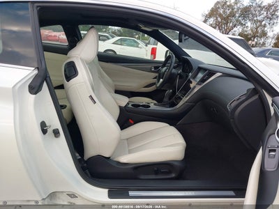 INFINITI Q60