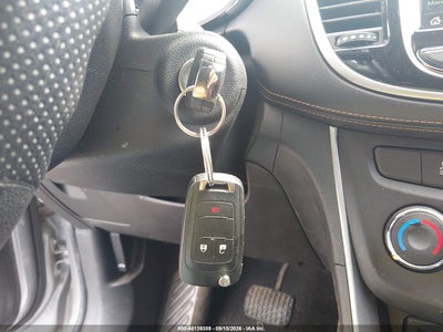 CHEVROLET TRAX