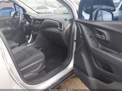 CHEVROLET TRAX