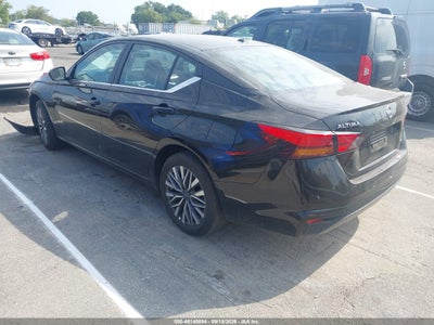 NISSAN ALTIMA