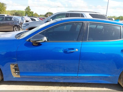 KIA STINGER