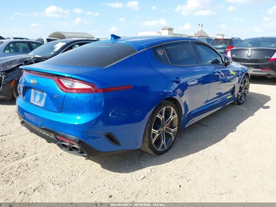 KIA STINGER
