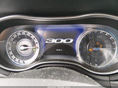 CHRYSLER 300