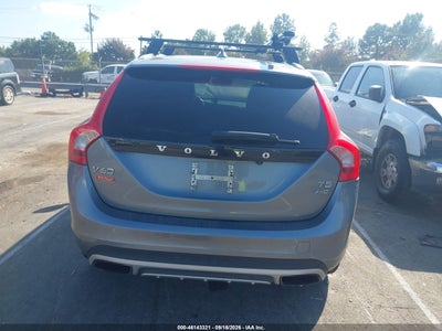 VOLVO V60 CROSS COUNTRY