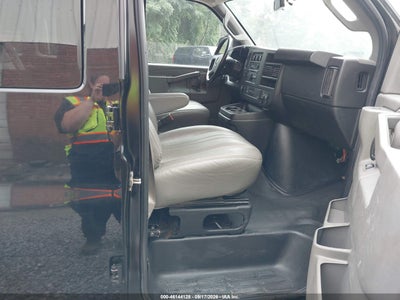 CHEVROLET EXPRESS PASSENGER