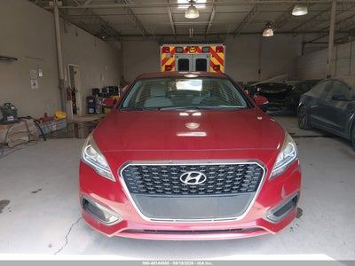 HYUNDAI SONATA HYBRID