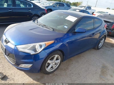 HYUNDAI VELOSTER