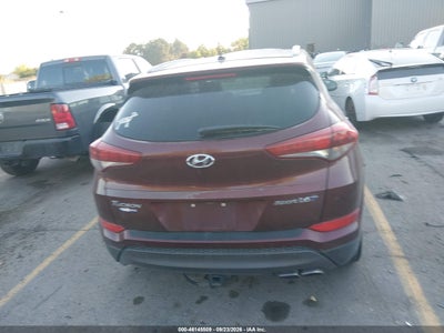 2016 HYUNDAI TUCSON 16