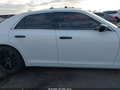 CHRYSLER 300
