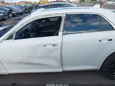 CHRYSLER 300