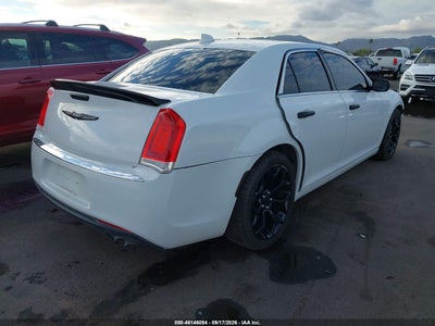 CHRYSLER 300