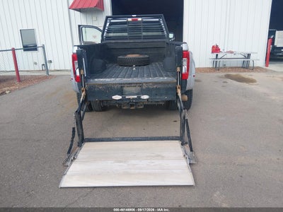 2017 FORD F-450 12