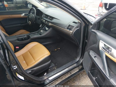 LEXUS CT 200H