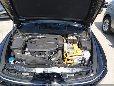 HYUNDAI SONATA HYBRID