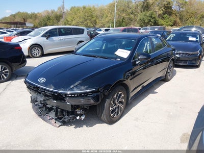 HYUNDAI SONATA HYBRID