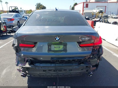 BMW 330I