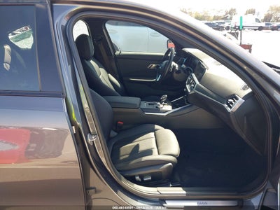 BMW 330I