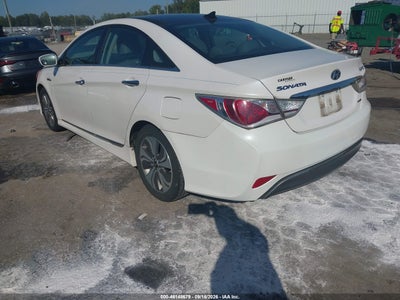 HYUNDAI SONATA HYBRID