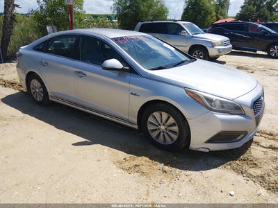 HYUNDAI SONATA HYBRID