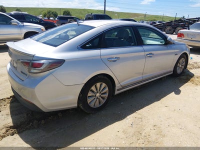HYUNDAI SONATA HYBRID