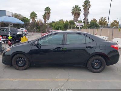 2017 TOYOTA COROLLA 14