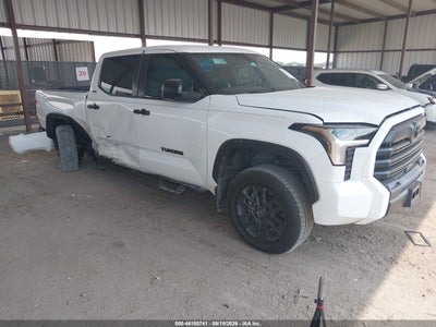 2025 TOYOTA TUNDRA 4WD SR5