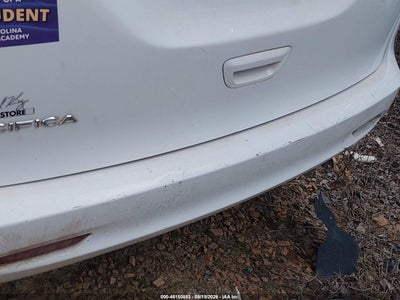 CHRYSLER PACIFICA
