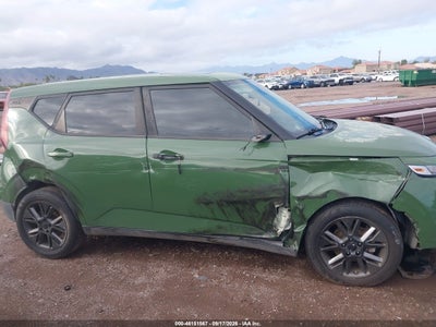 2021 KIA SOUL 13