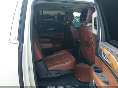 2015 CADILLAC ESCALADE ESV 8