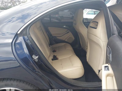 MERCEDES-BENZ CLA 250