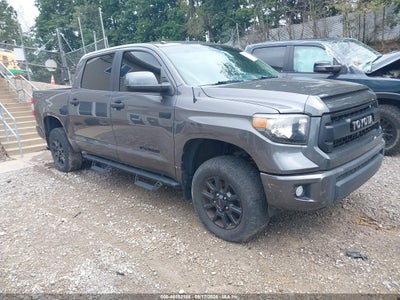 TOYOTA TUNDRA
