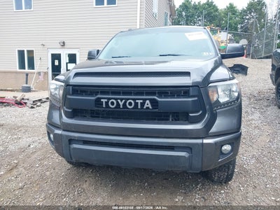 TOYOTA TUNDRA