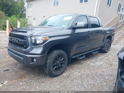 TOYOTA TUNDRA