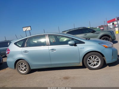 TOYOTA PRIUS V