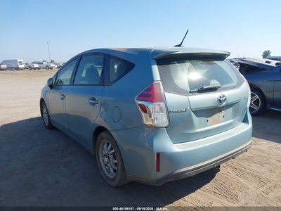 TOYOTA PRIUS V
