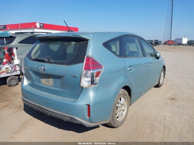 TOYOTA PRIUS V