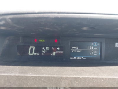 TOYOTA PRIUS V
