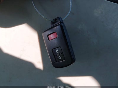 TOYOTA PRIUS V