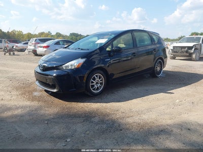 TOYOTA PRIUS V