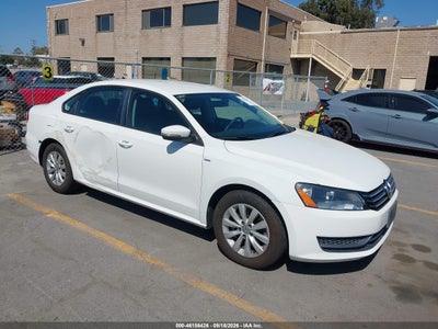 2014 Volkswagen Passat 1.8T Wolfsburg Edition